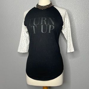XS women’s Lularoe Randy 3/4 sleeve baseball tee